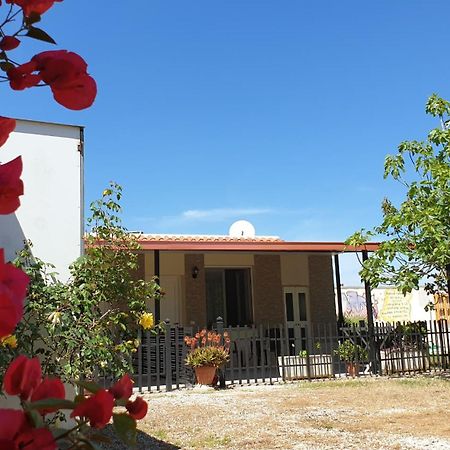 B&B Villa Romina San Cataldo  Exterior foto