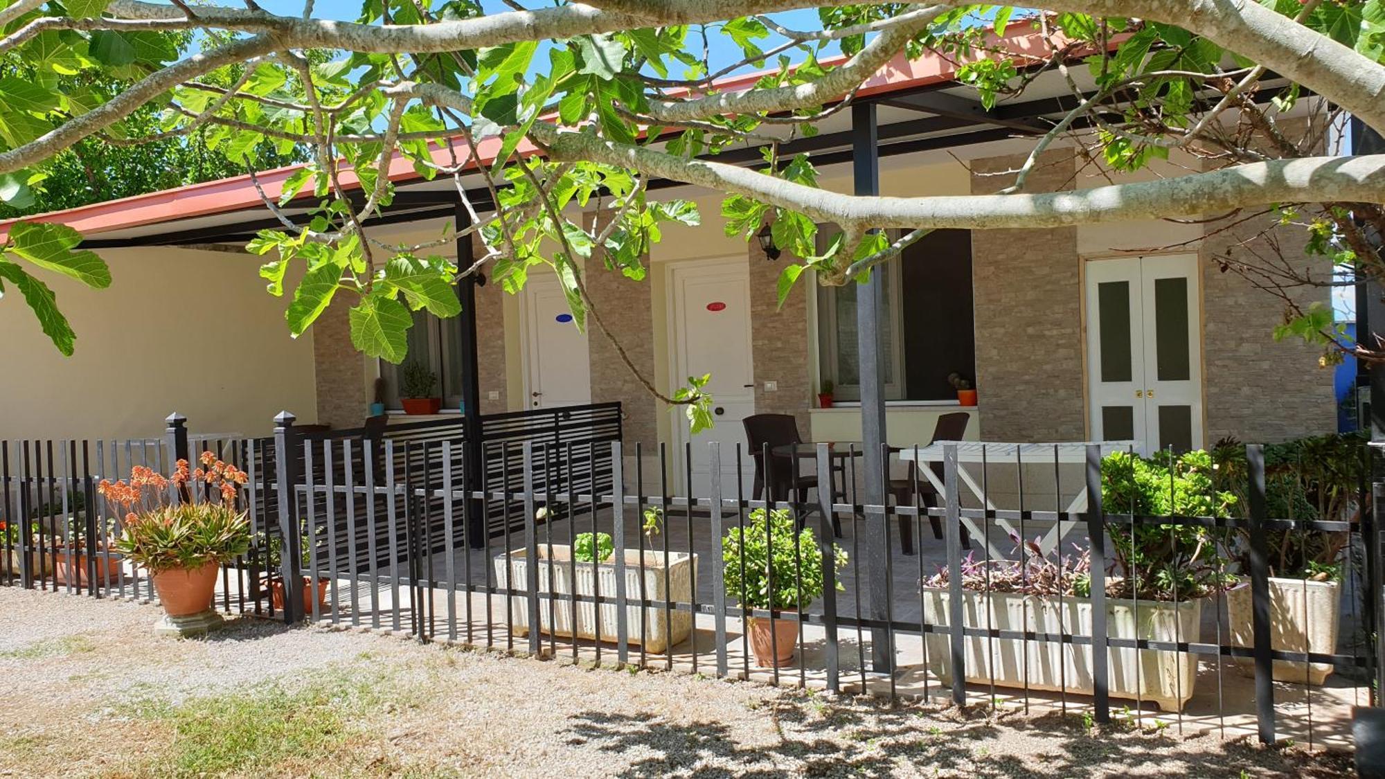 B&B Villa Romina San Cataldo  Exterior foto